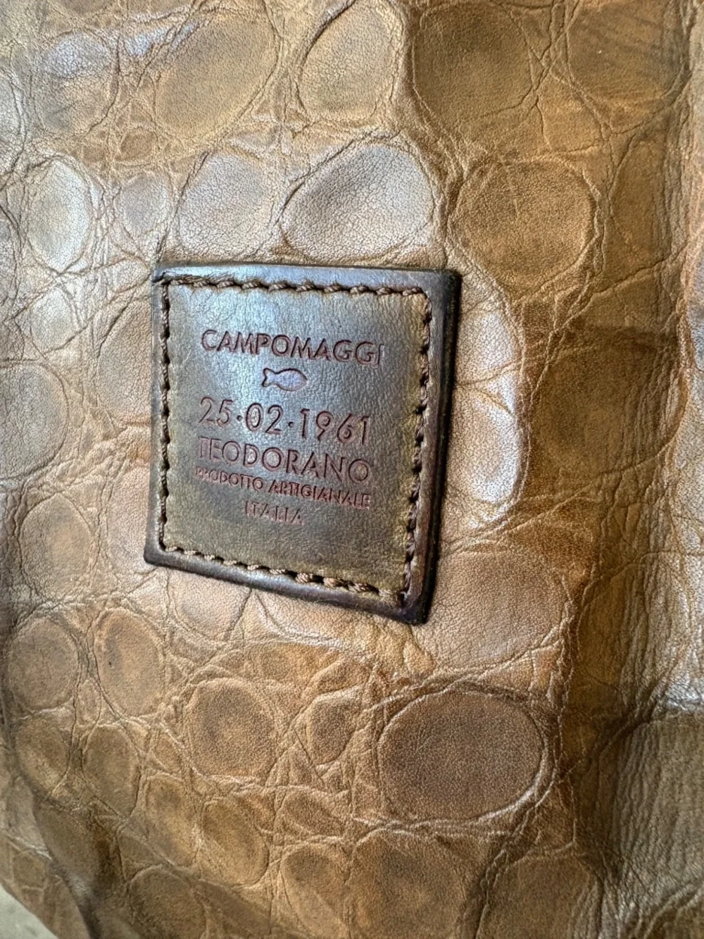 Campomaggi Tokyo Embossed Leather Shopping Tote in Verde Militare